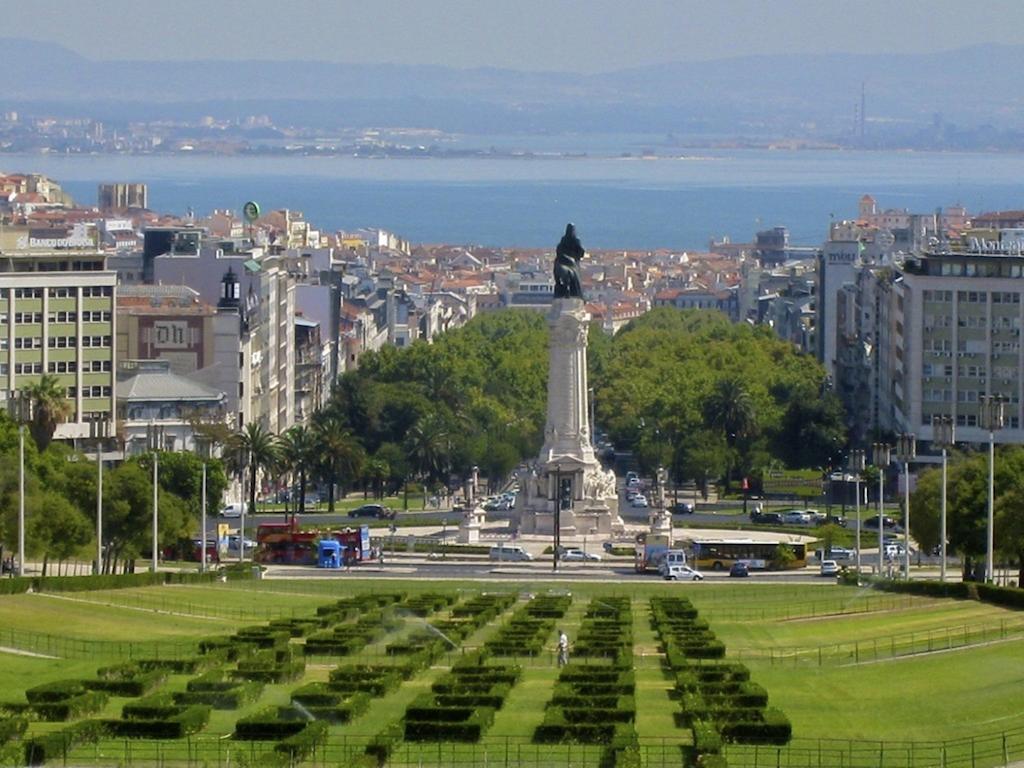 Ever Lisboa City Center Hotel Exterior photo